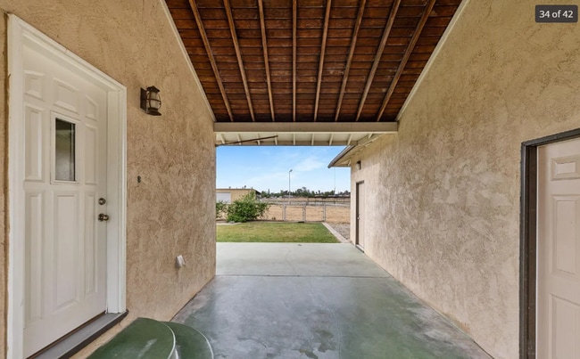 Building Photo - 3-Bedroom Home with Vintage Charm, Garage,...