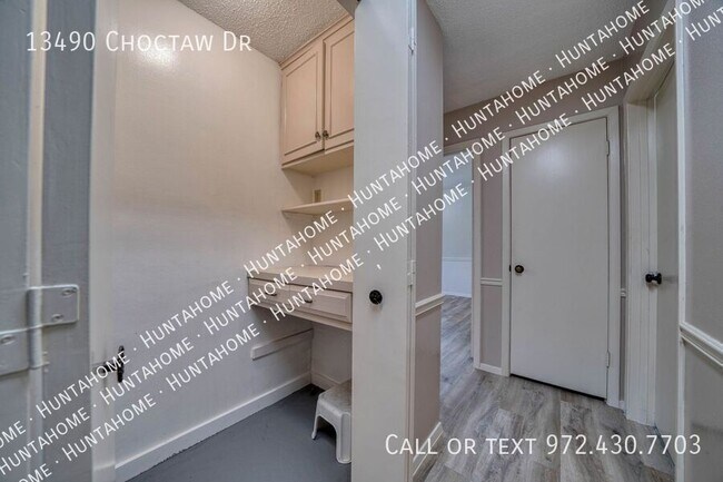 Building Photo - 13490 Choctaw Dr