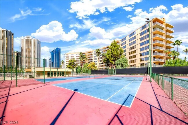 Building Photo - 205 E Harmon Ave