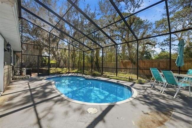 Building Photo - 12311 N Putney Ct