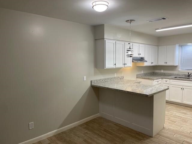 Building Photo - 3005 E Price St