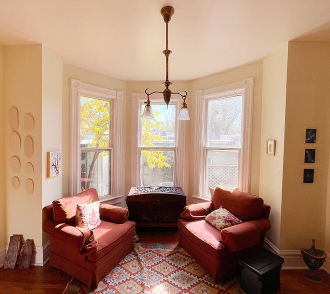 Building Photo - 420 N Downing St