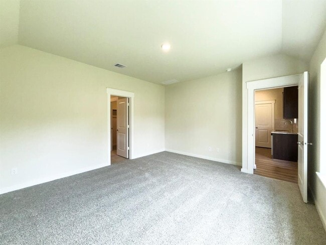 Building Photo - 40769 Mostyn Lake Dr