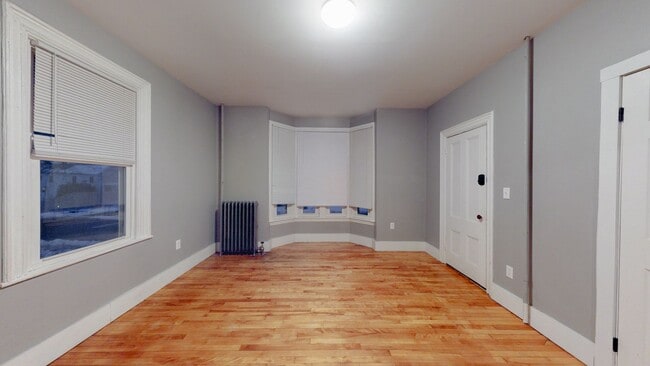 Building Photo - 117 Ashmont St