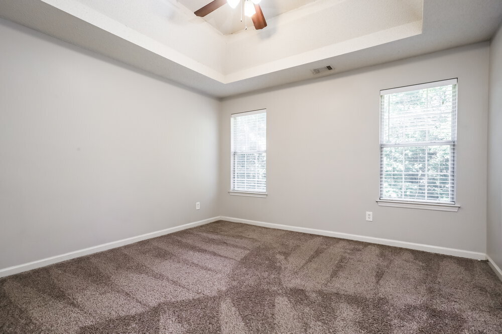Building Photo - 1043 Field View Dr