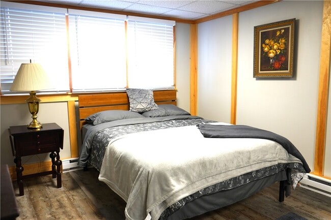 Building Photo - 54 Central Ave