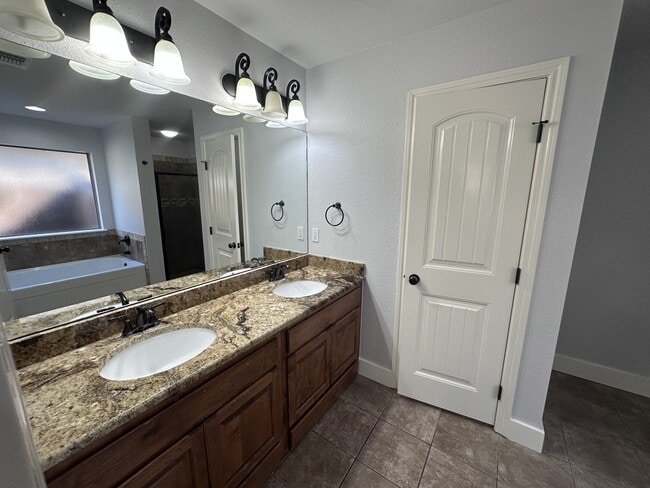 Building Photo - 3614 Canadian St