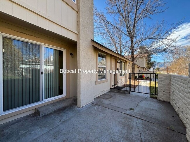 Building Photo - 34 Condor Cir