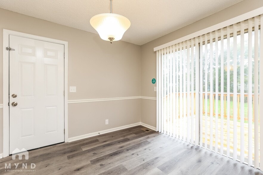 Building Photo - 3344 Towneship Rd