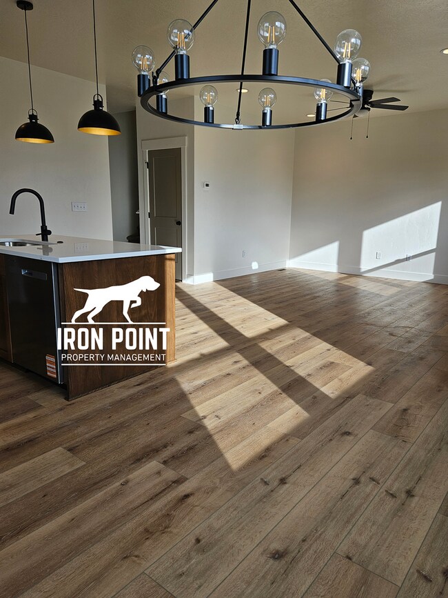 Building Photo - Brand New, Never-Lived-In 3-Bed, 2.5-Bath Townhome in Caldwell - One Month Free with Move-In by 3/15