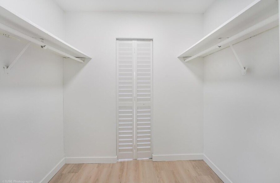 Building Photo - 12215 FL-909