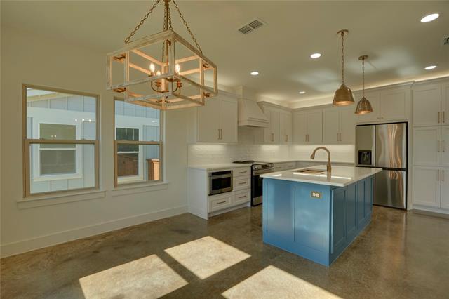 Building Photo - 110 Cardinal Wds