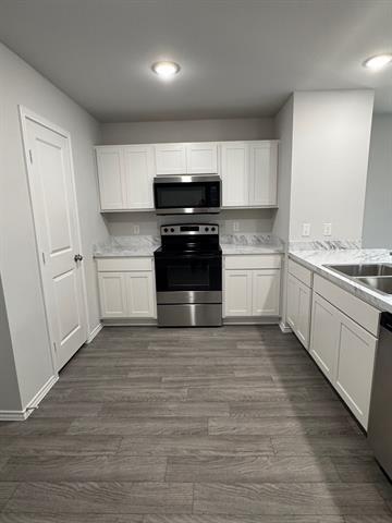 Building Photo - 350 Azalea Trail