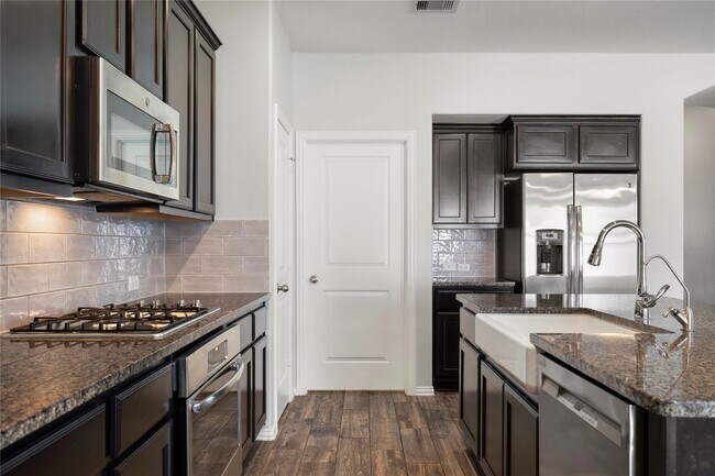 Building Photo - 29507 Whitebrush Trace Dr