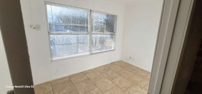 Building Photo - 10852 Cassandra Way