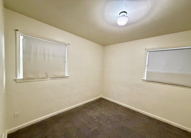 Building Photo - 3114 Cherokee Ave