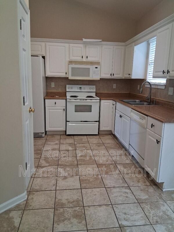 Building Photo - 6133 Letson Farms Dr