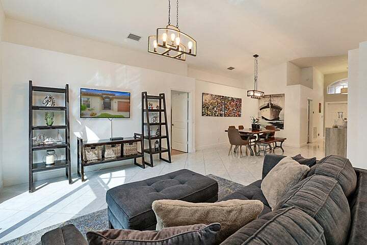 Building Photo - 18965 Adagio Dr