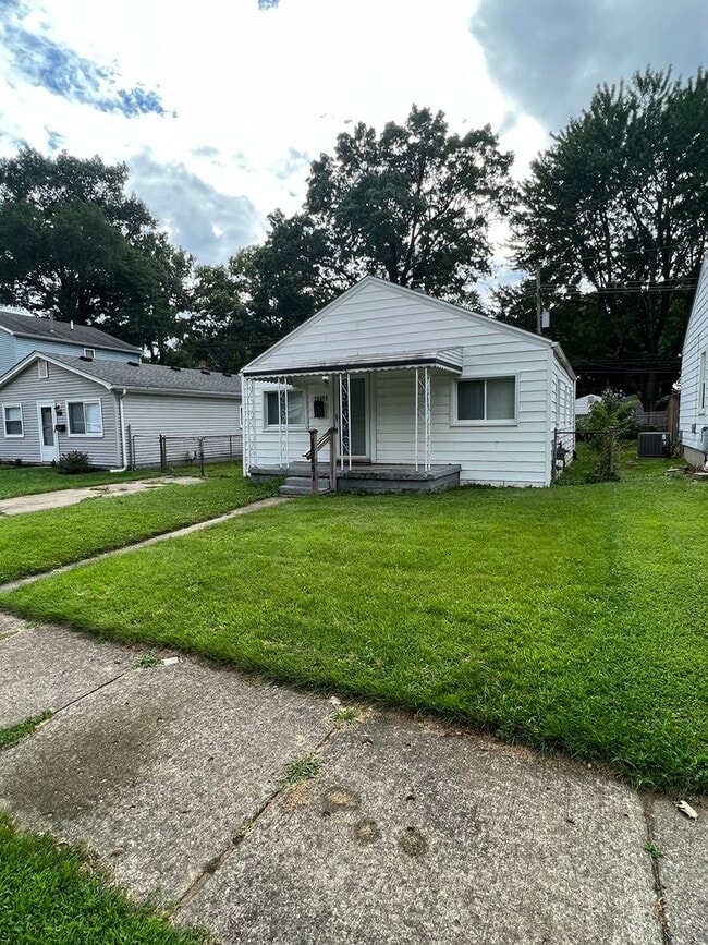 Building Photo - 26451 Lorenz St