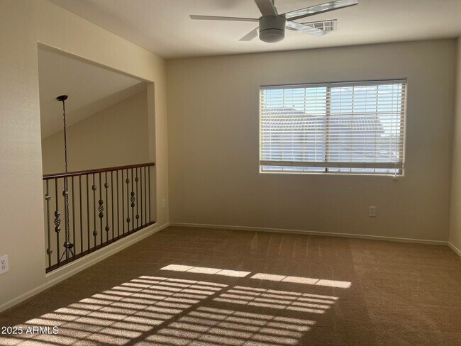 Building Photo - 4816 S Emery Cir
