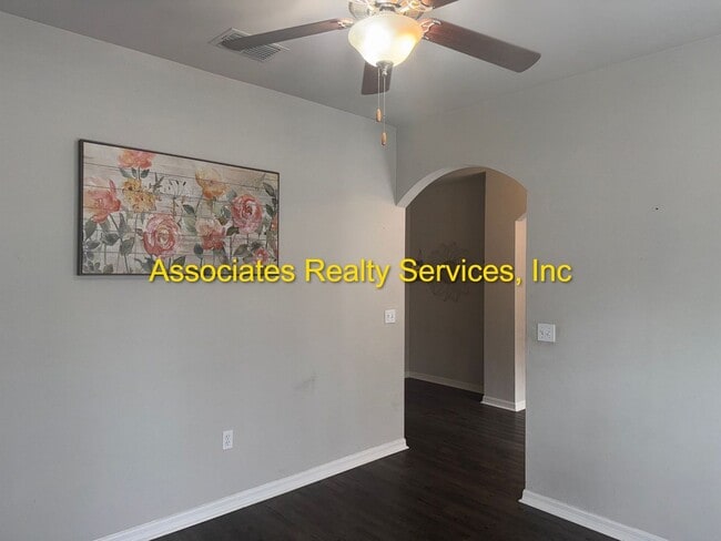 Building Photo - Spacious 4-Bedroom Home with Office in Portofino!  LOOK!