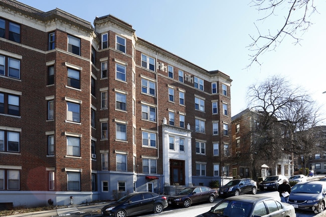 1450 Commonwealth Avenue - 1450 Commonwealth Ave