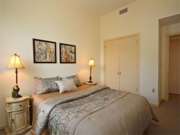 Building Photo - 68 Central Ave