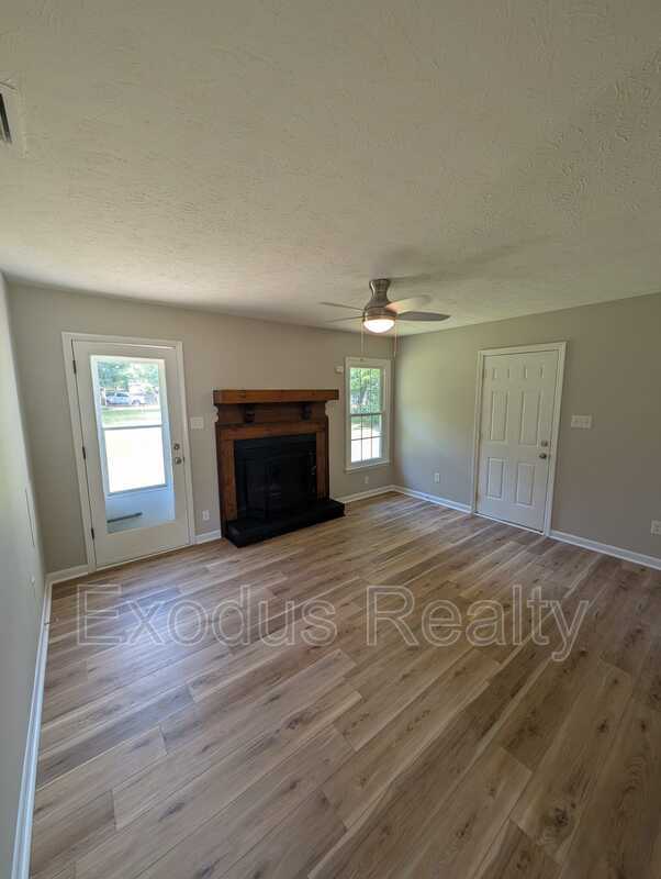 Building Photo - 6443 Rutherglen Dr