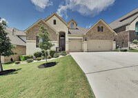 Building Photo - Spacious 4-Bedroom Ranch-Style Rental with...