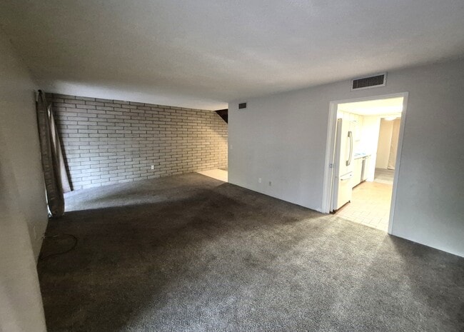 Building Photo - 5701 E Glenn St