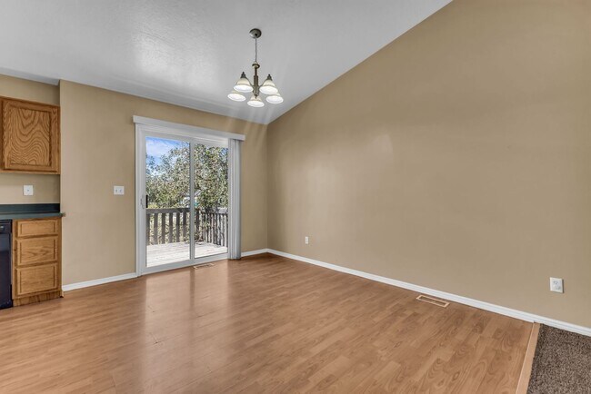 Building Photo - 68 S 1700 W
