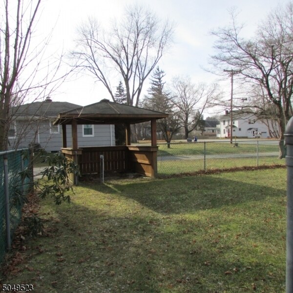 Building Photo - 292 Berkshire Valley Rd