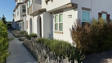 Building Photo - Modern Comfort Meets Prime Natomas Living ...