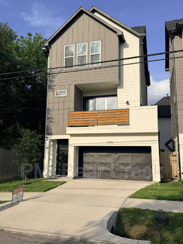 Building Photo - 2706 Cochran St