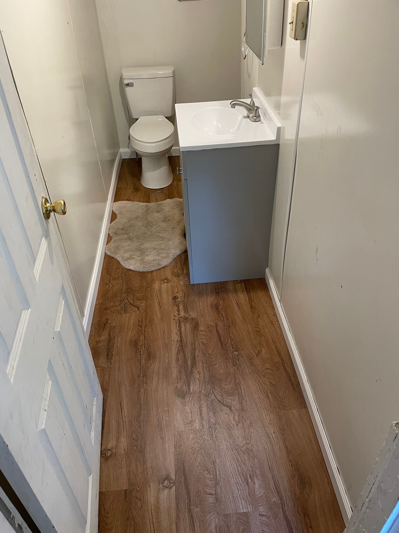 Bathroom 2 - 8 Mound St