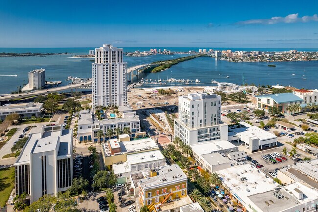 5 N Osceola Ave Clearwater, FL - The SkyView