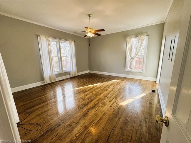 Building Photo - 3603 Free Ferry Rd