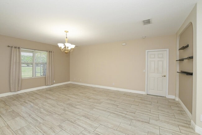 Building Photo - 1273 Scarlet Oak Cir