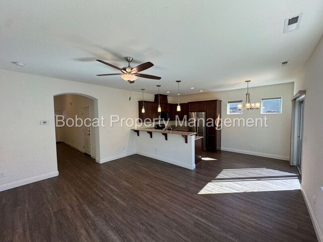 Building Photo - 1226 Saltern Dr