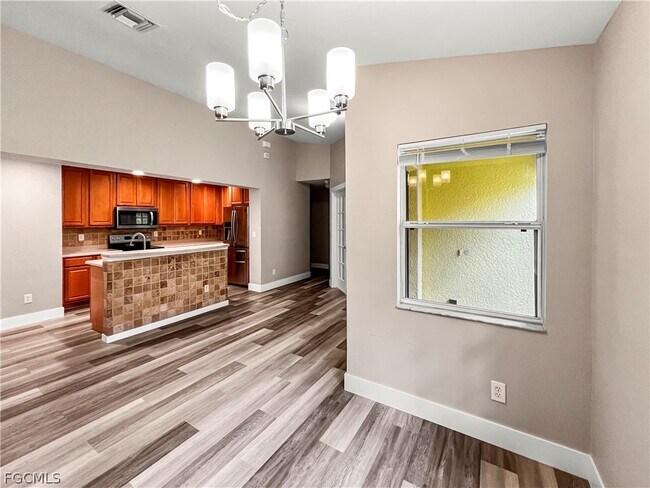 Building Photo - 9297 Aegean Cir