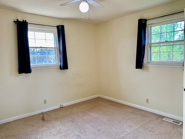 Building Photo - 179 Woodmont Blvd