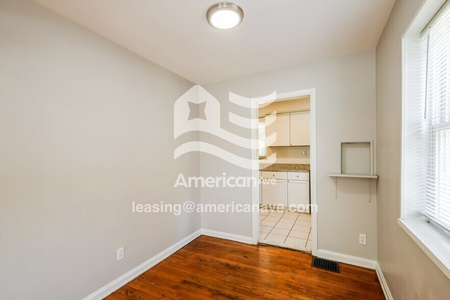 Building Photo - 3089 Worthington Ave