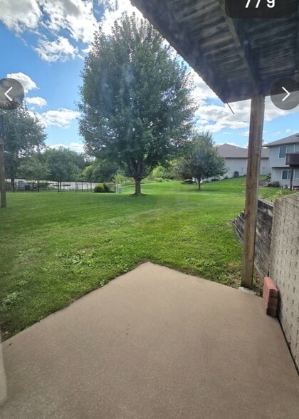 Building Photo - 615 Rachael St