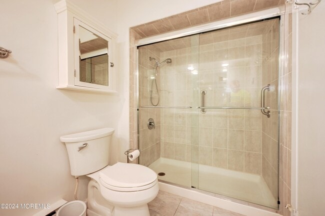 Building Photo - 59 Amberly Dr