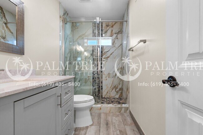 Building Photo - 1811 Greenfield Dr