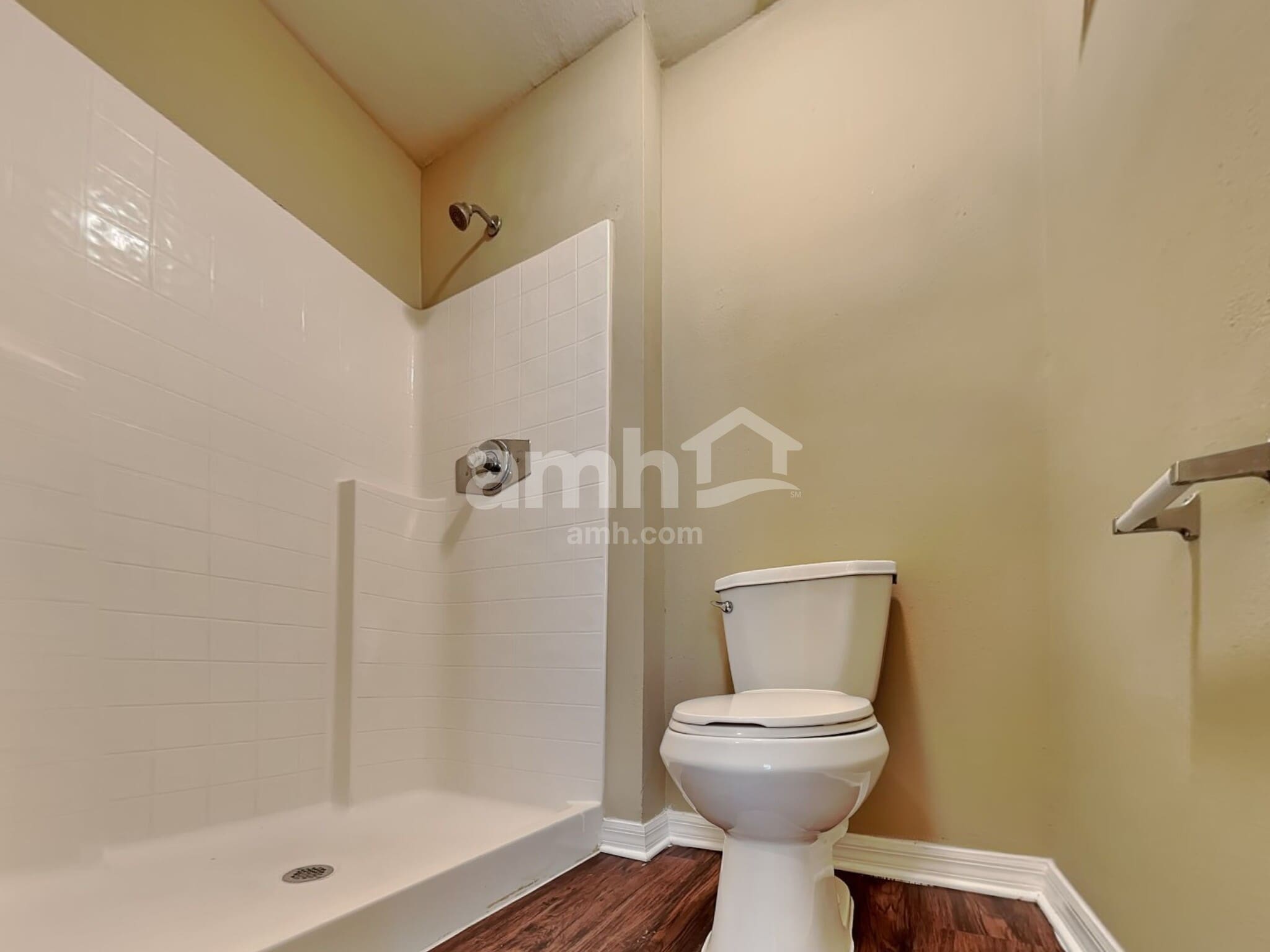 Building Photo - 6679 Gentle Oaks Dr W