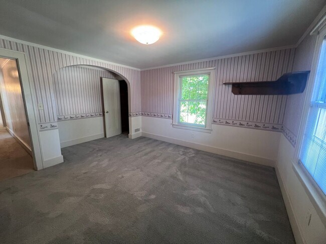 Building Photo - Spacious Four Bedroom Home in Byron Center!