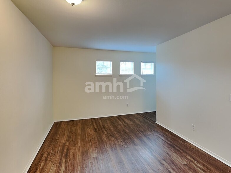 Building Photo - 17314 84th Ave Ct E