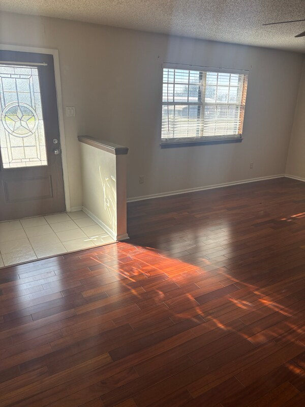 Building Photo - 219 Rosemary St