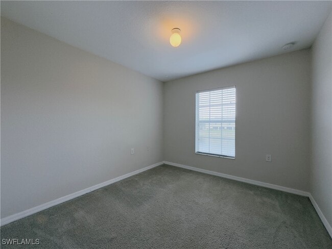 Building Photo - 9101 Gervais Cir